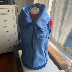 Burton Dryride blue hooded vest, women’s M